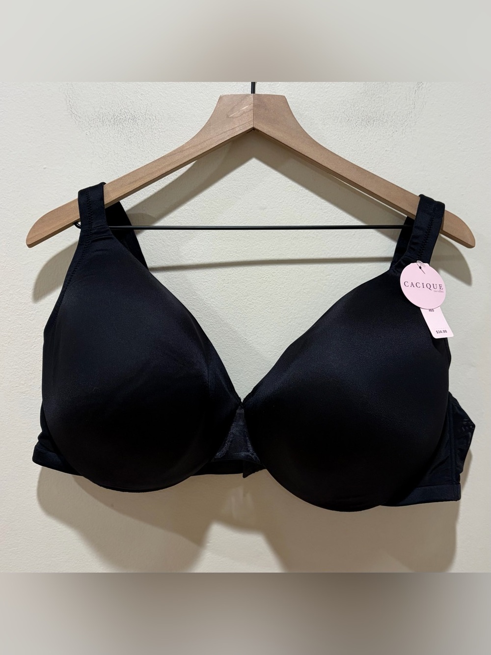 NWT Cacique Black Smooth Satin Full Coverage Lightweight Shaping Bra - Size 46D